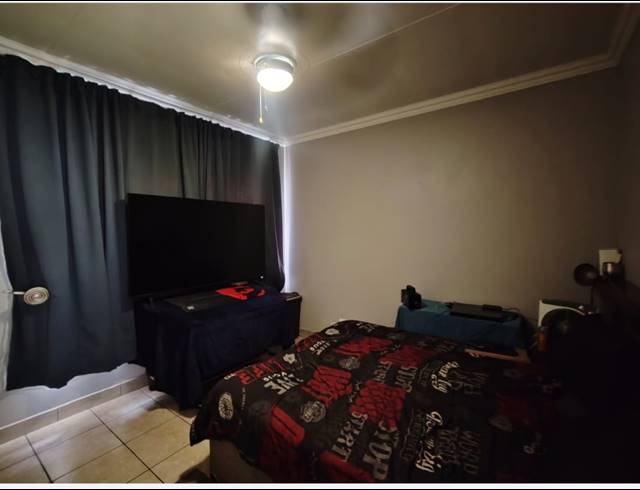 2 BEDROOM APARTMENT BLOCK RENTED IN RAND COLLIERIES